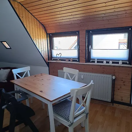 Apartment Waschbaer *